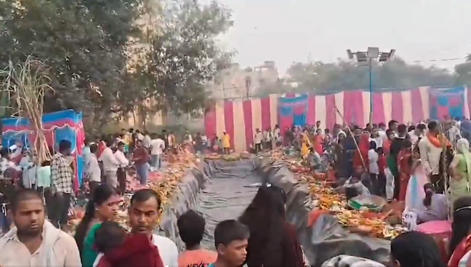 Delhi: Geeta Colony’s resident protest as artificial ghats for Chhath Puja remain dry