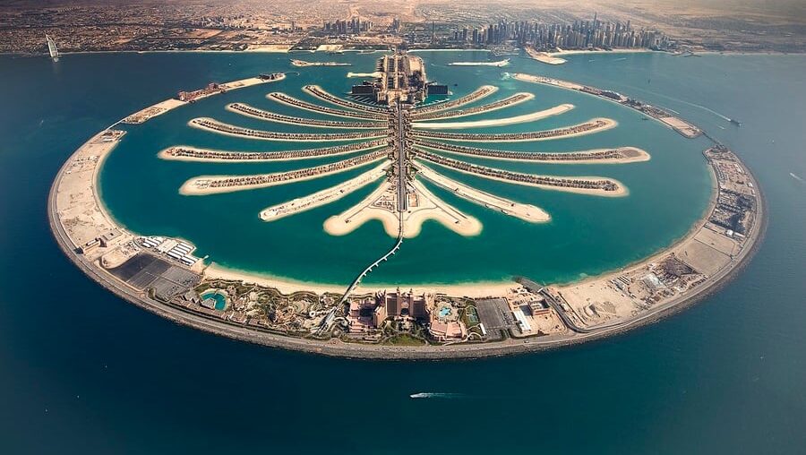 Dubai’s Palm Jumeirah: A Man-Made Wonder