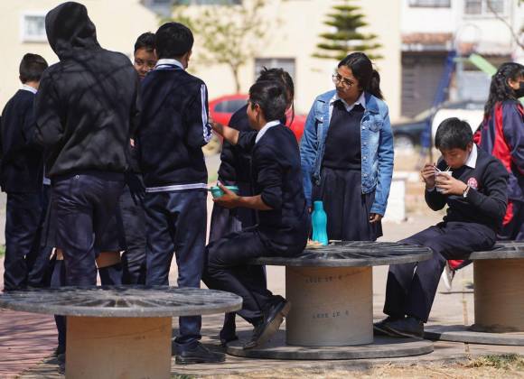 Educación en línea y restricciones a actividades al aire libre, incluye el protocolo para climas extremos en Coahuila