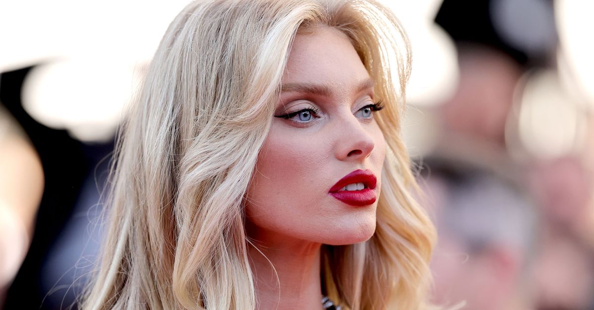 Elsa Hosk’s Wildly Accurate Princess Diana Halloween Costume Is Going Viral