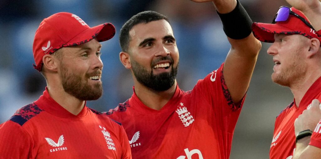 England clinch T20 series with edgy three-wicket win over West Indies