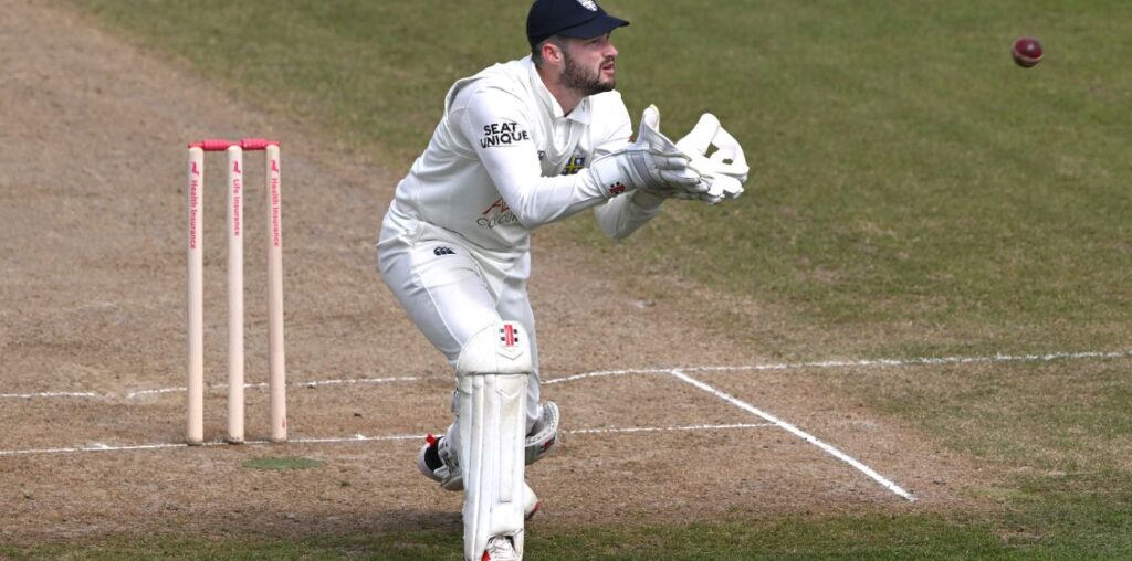 England confirm Ollie Robinson call-up as Test keeping cover