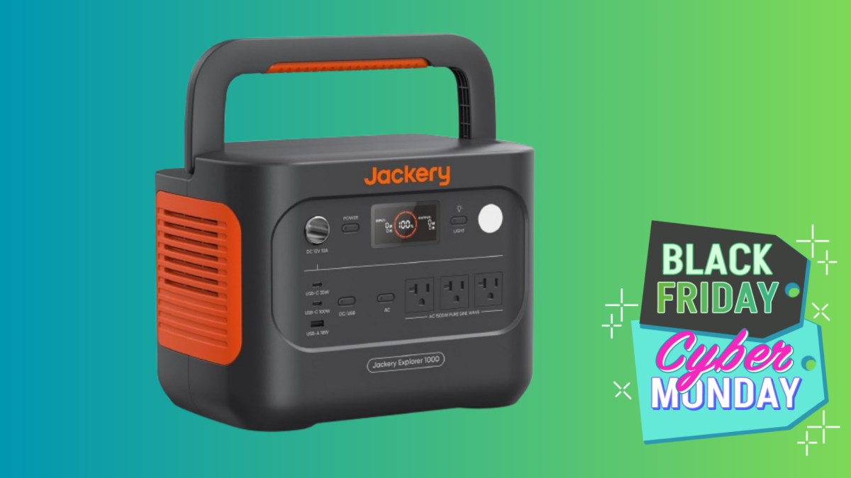 Everyone Should Have a Big Battery Like the Jackery 1000 (and It’s 50% Off for Black Friday)