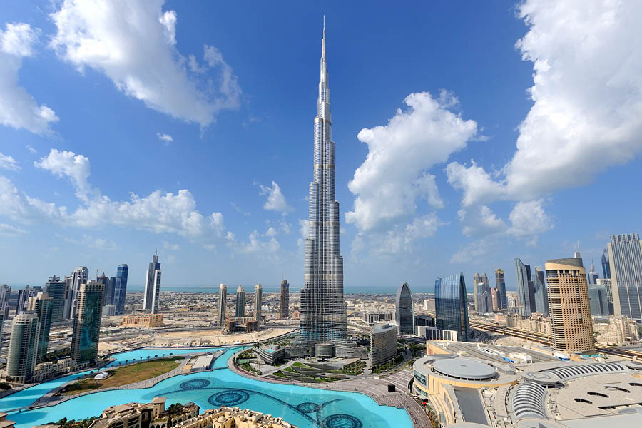 Exploring the Modern Wonders of Dubai’s Skyline