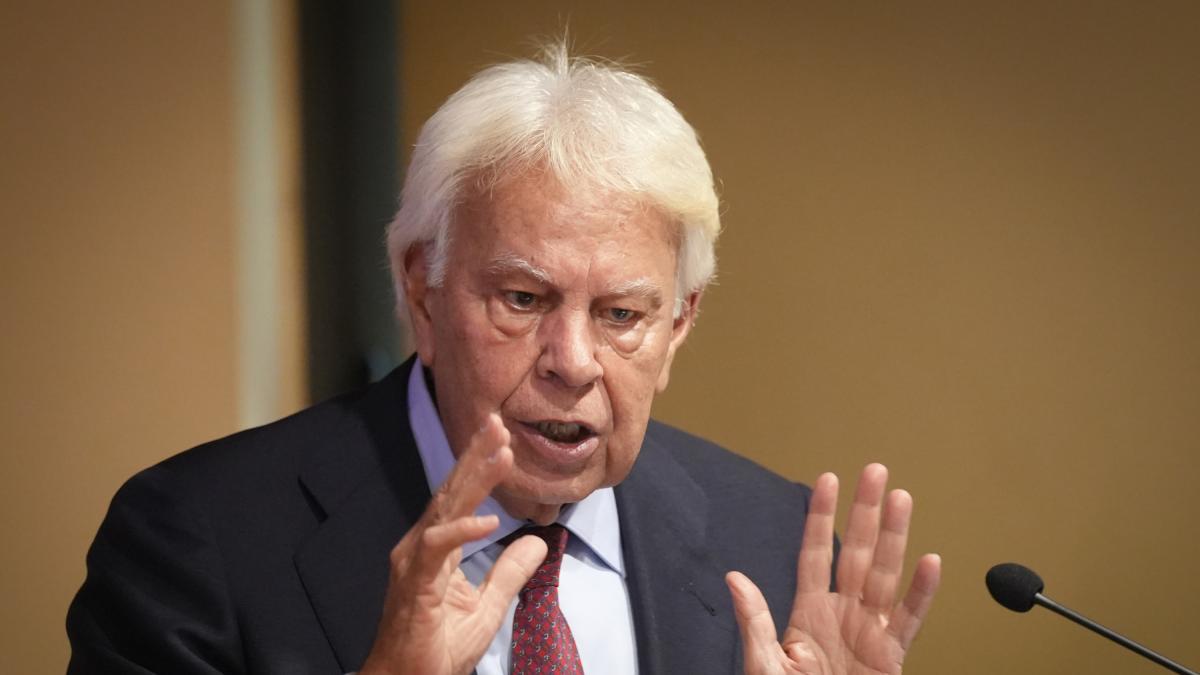 Felipe González carga contra Sánchez: ‘Yo no habría dicho que me pidan lo que necesiten’