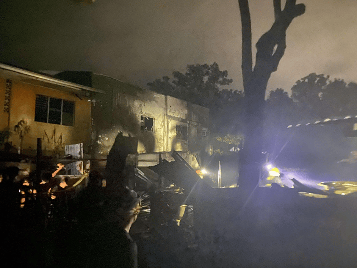 Fire hits 4 houses in Bacolod