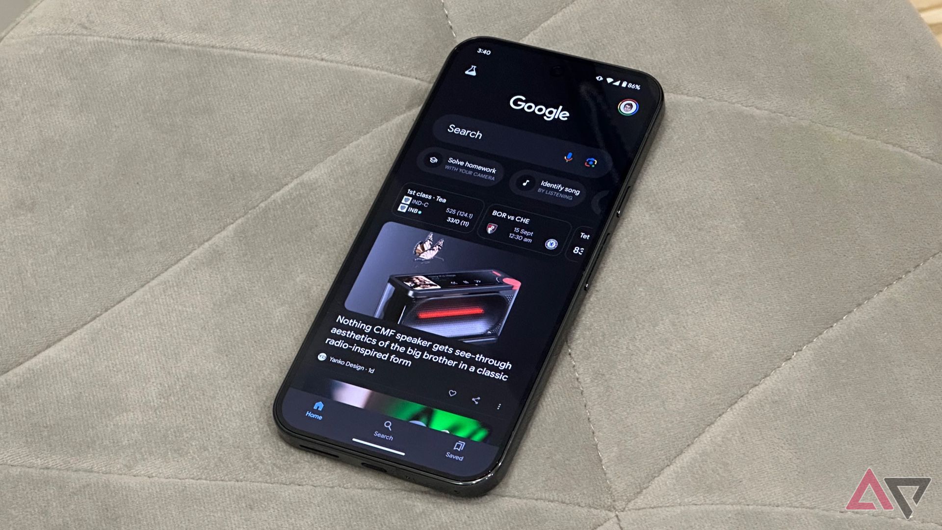 Google Discover is testing a curious design change