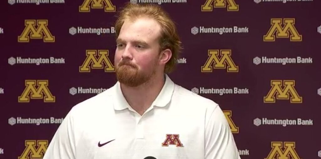 Gophers QB Max Brosmer, OL Quinn Carroll say they’ll play in bowl game