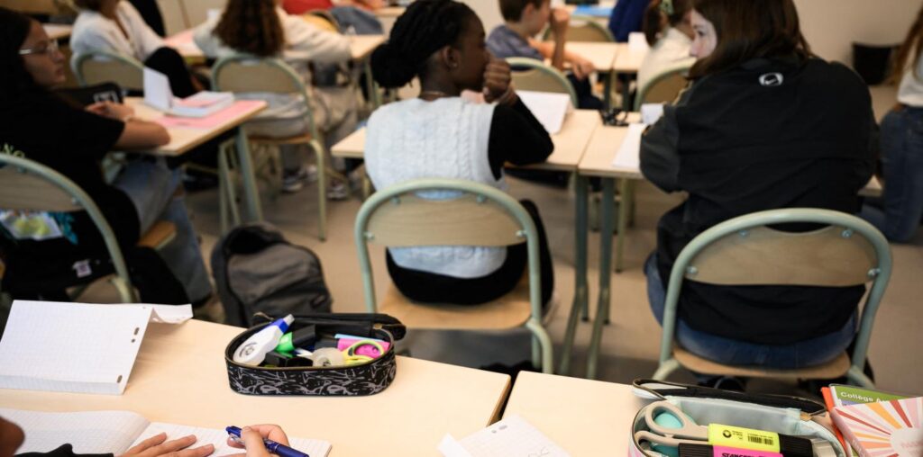 Groupes de besoins au collège : le ministère de l’éducation présentera un nouveau décret en « décembre »