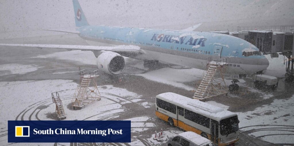 Heavy snow blankets South Korea, grounding flights and killing 4