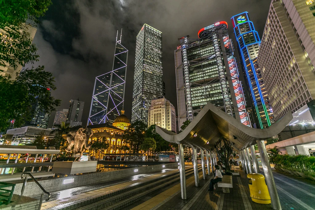 Hong Kong Offices Face Record Vacancies, Rents Plummet 40%