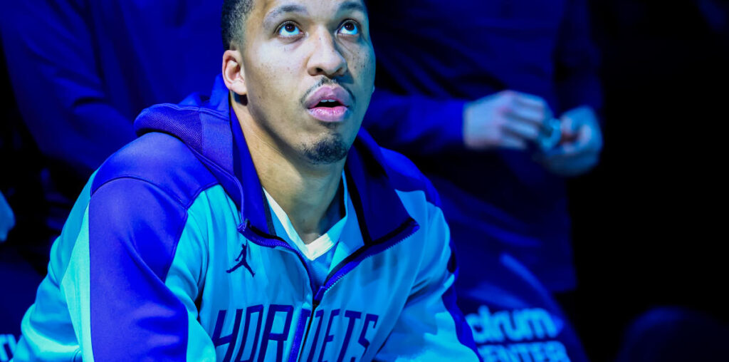 Hornets' Grant Williams to miss remainder of 2024-25 season with torn ACL in right knee