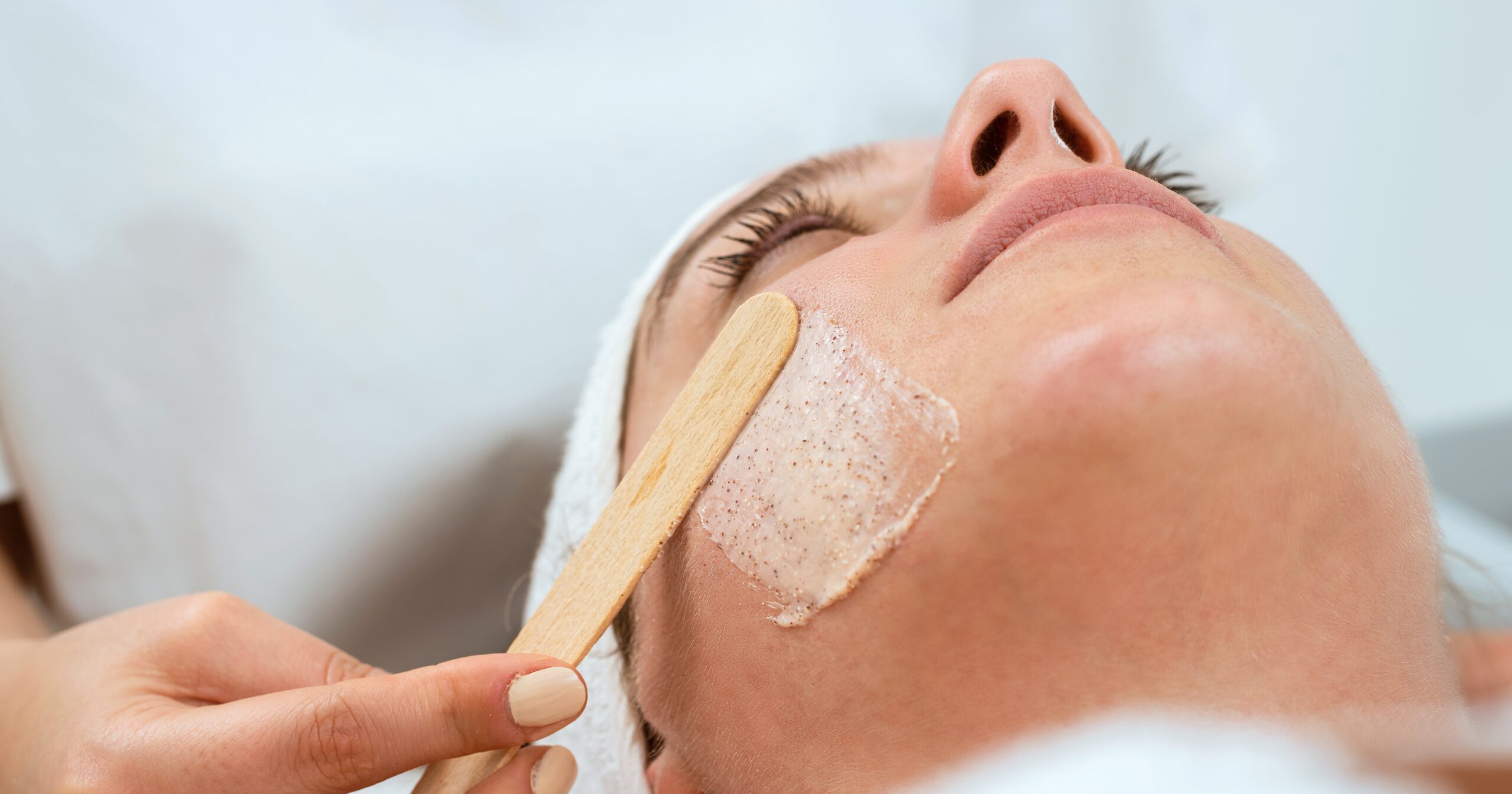 How Much Is a Facial Peel? 3 Pros Break It Down