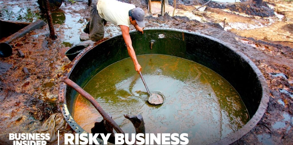 How Toxic Century-Old Oil Wells Trap Thousands Of Workers In Java | Risky Business