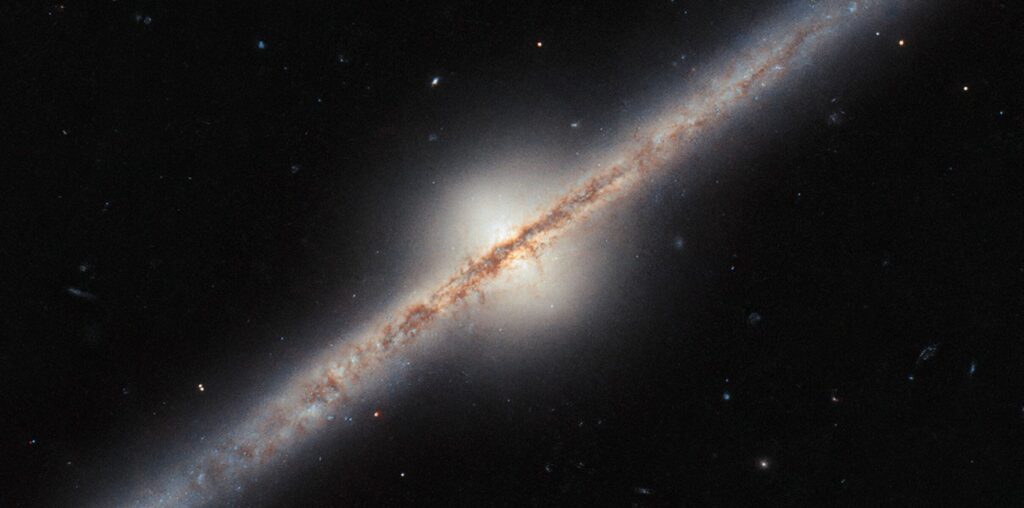 Hubble Captures an Edge-On Spiral with Curve Appeal - NASA Science