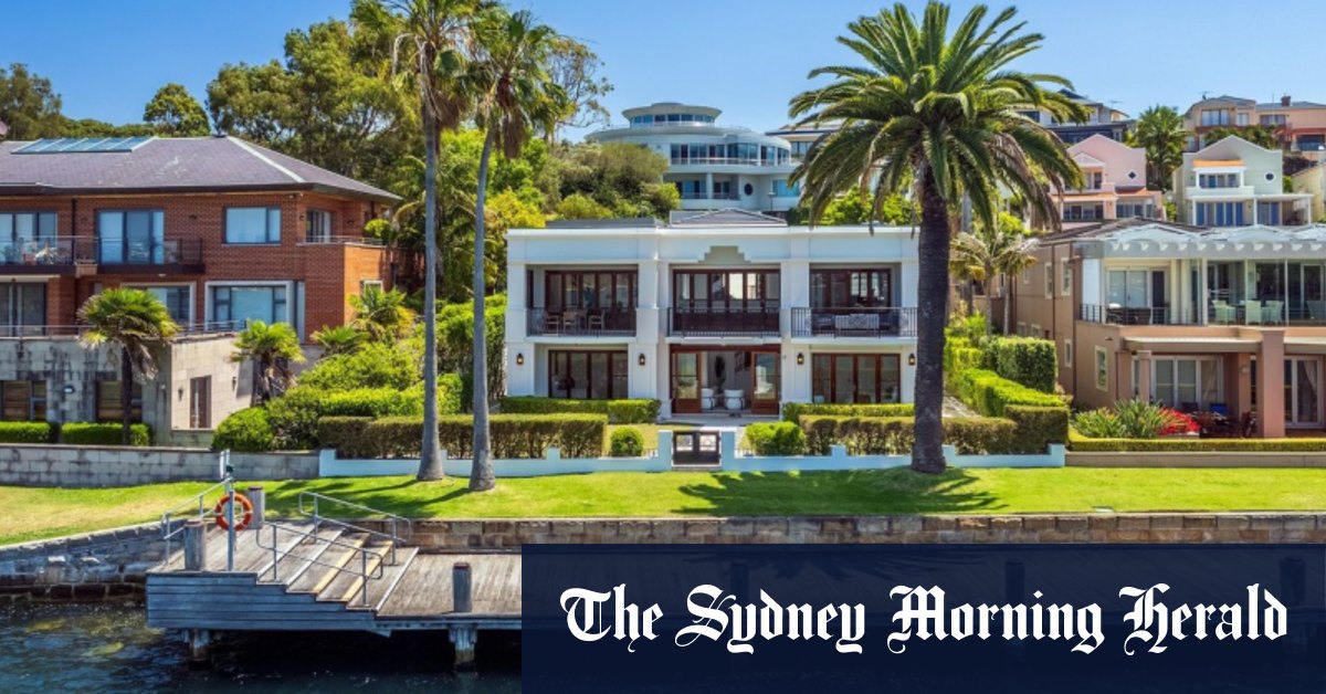 Hunters Hill ‘abandoned mansion’ gets last-minute reprieve from mortgagee