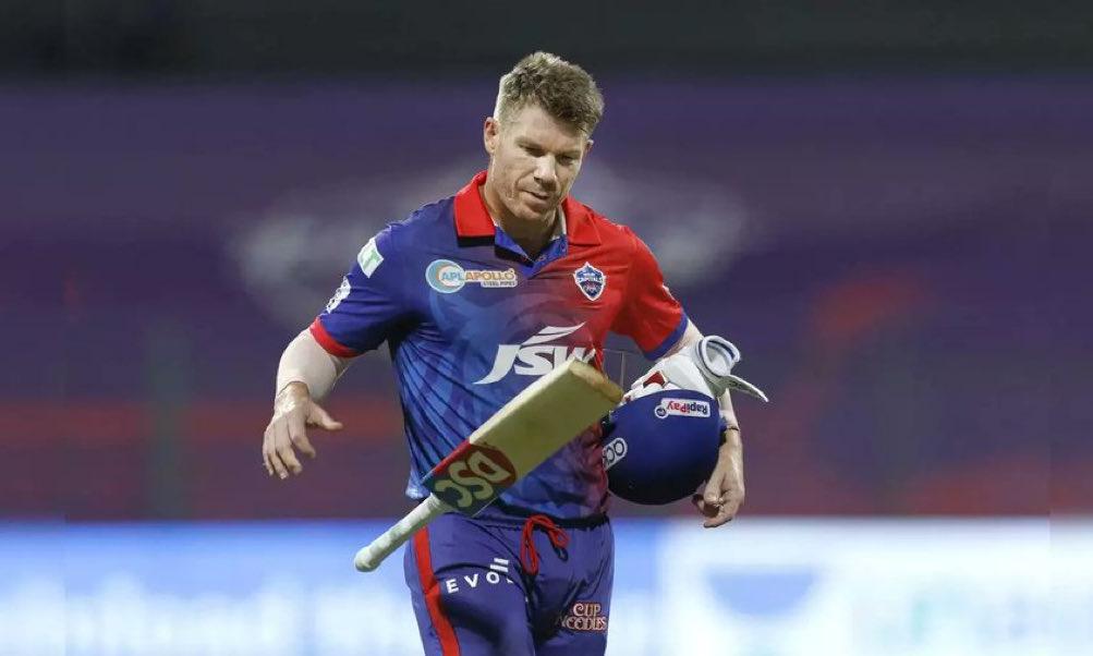 IPL auctions: From Warner to Chawla, these popular players remained unsold!