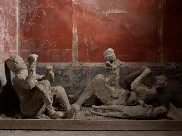 In Pompeii, the Dead Have New Stories to Tell