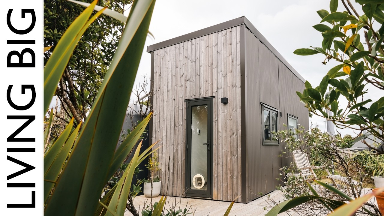 Incredible Design Tricks Maximize Space in This Clever Tiny House 🤩