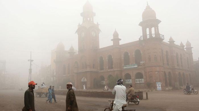 India’s toxic air choking smog-ridden Punjab, now floats towards KP