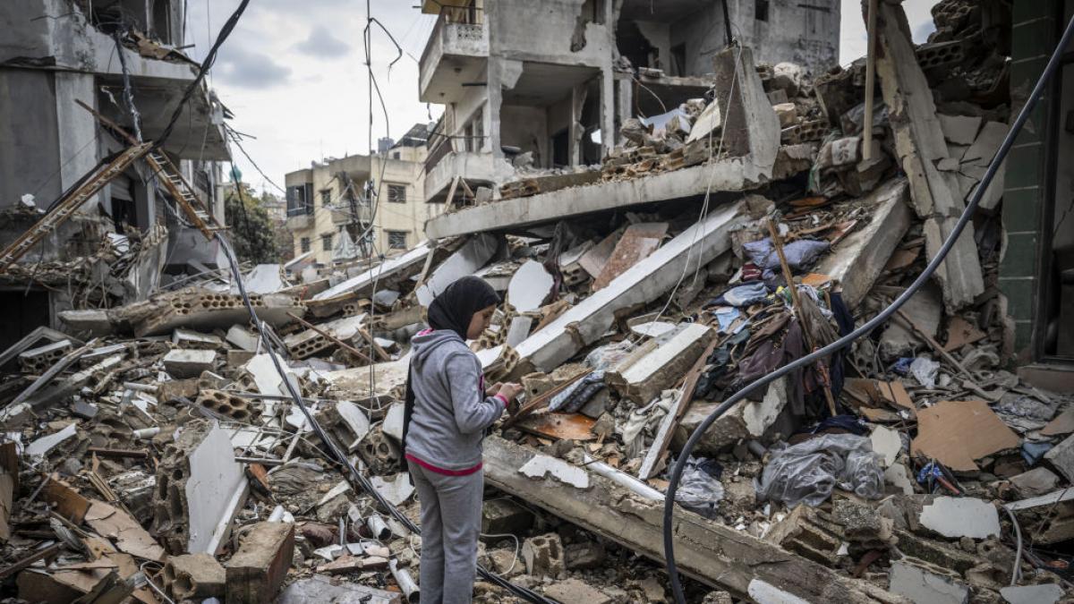 Israel y Líbano se acusan de violar el alto el fuego solo dos días después de su inicio