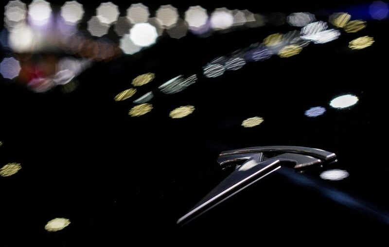 JPMorgan agrees to drop lawsuit against Tesla over stock warrants