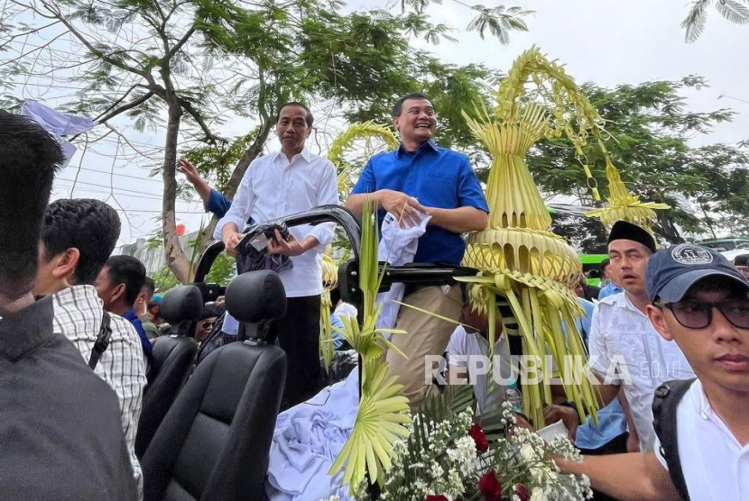 Jokowi Dampingi Luthfi dan Gus Yasin Lakukan Penetrasi Suara di Banyumas    |Republika Online