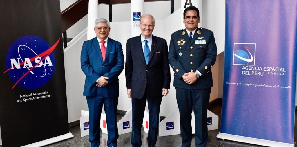 César Medardo Torres Vega, Vice Minister of Defense Policies, Ministry of Defense of Peru (left), NASA Administrator Bill Nelson, and Director of Peru’s National Commission for Aerospace Research and Development (CONIDA) Maj. Gen. Roberto Melgar Sheen meet in Lima, Peru, Nov. 14, 2024, where the U.S. and Peru signed a memorandum of understanding agreeing to study a potential sounding rocket campaign.