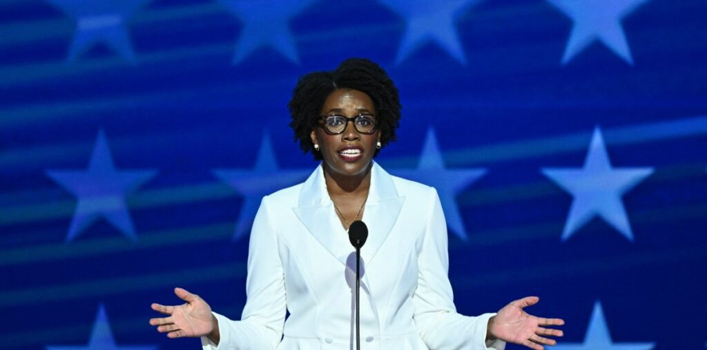 Lauren Underwood defeats James Marter in Illinois’ 14th district