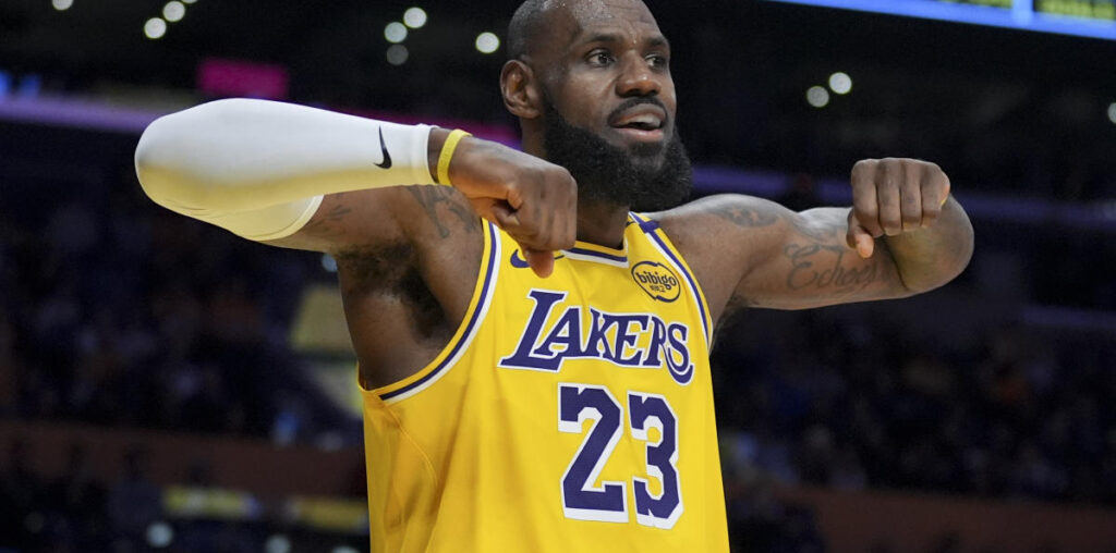 LeBron James, 39 years young, records career-best 4th straight triple-double