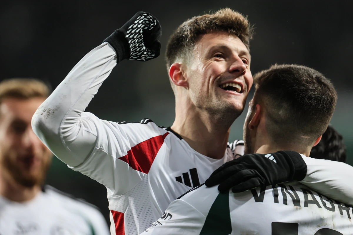 Legia wreszcie wygrał z kimś z czołówki. Cracovia przegrała w Warszawie