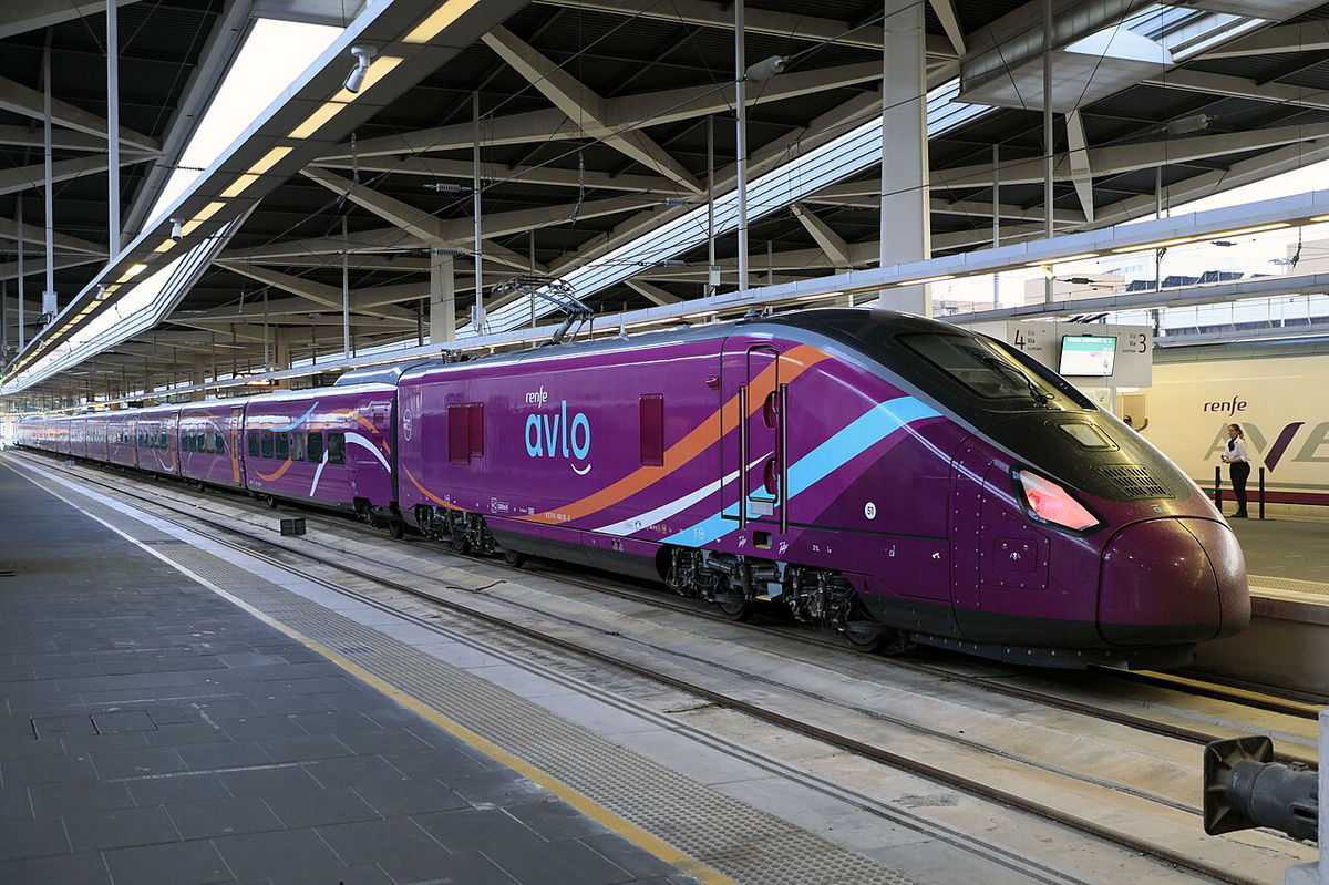 Low-cost train routes between Malaga & Madrid