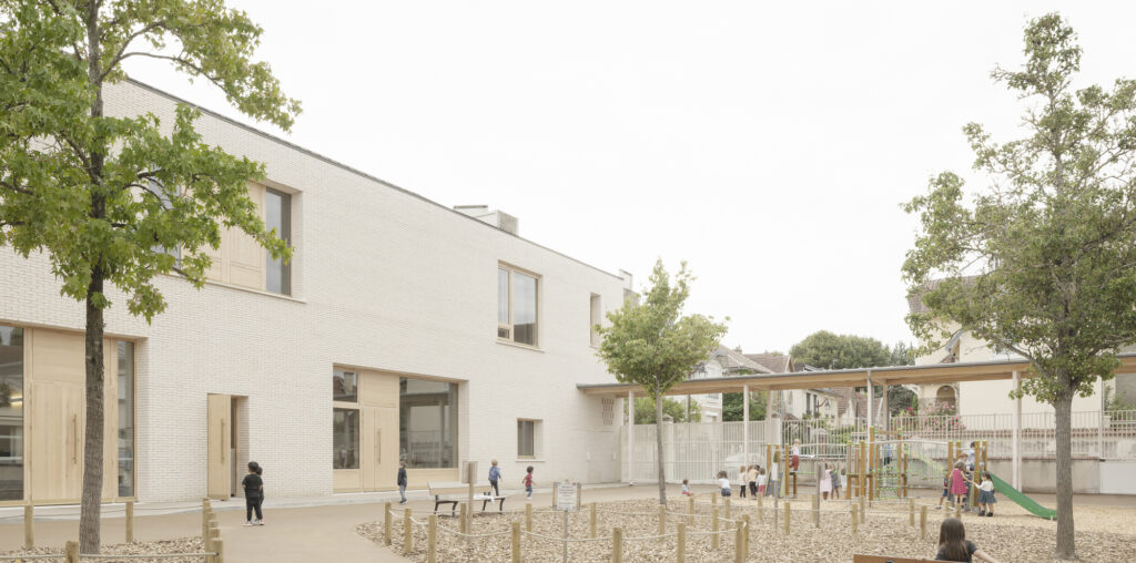 Lully Vauban School and Music Conservatory Extension / Atelier Serge Joly Architectes