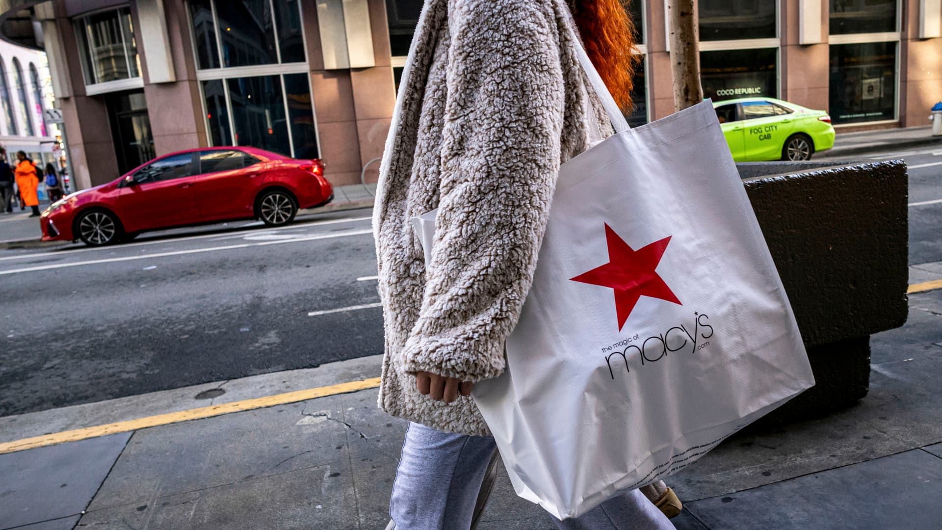 Macy’s says quarterly sales dropped, delays earnings release after employee hid delivery expenses