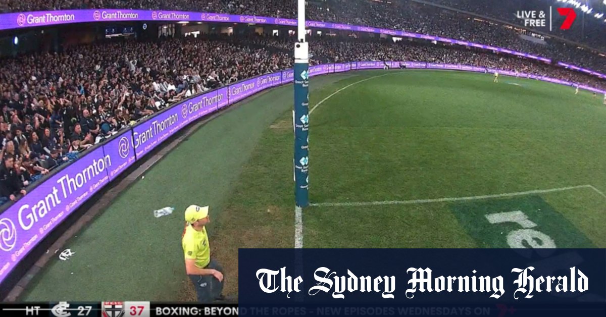 Man accused of throwing bottle at AFL goal umpire challenges CCTV