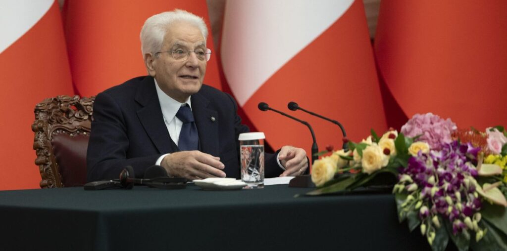 Mattarella in Cina per intensificare i rapporti tra i due Paesi