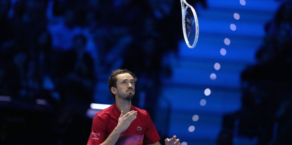 Medvedev loses temper in ATP Finals loss to Fritz