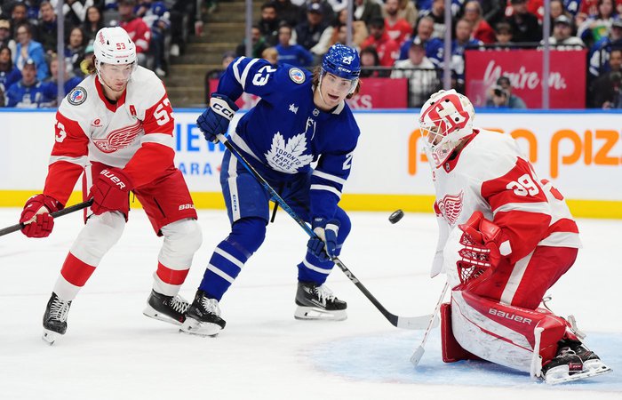 Mitch Marner powers Matthews-less Maple Leafs over Red Wings