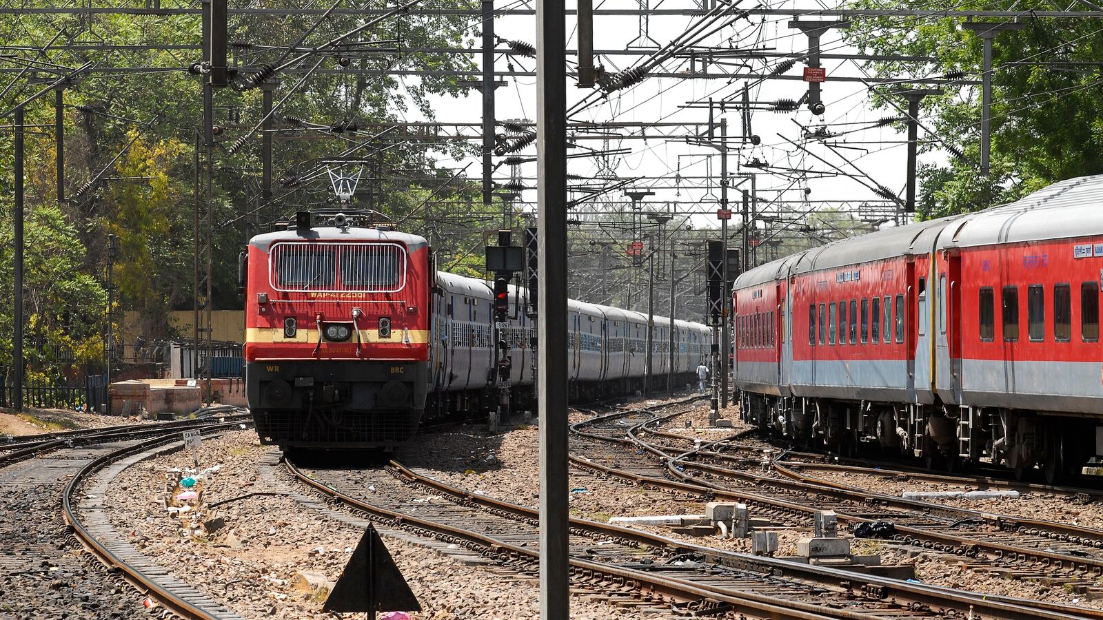 Modi govt approves 3 big Railway projects for Maharashtra, Madhya Pradesh and Uttar Pradesh at a cost of  ₹7,927 crore | Today News