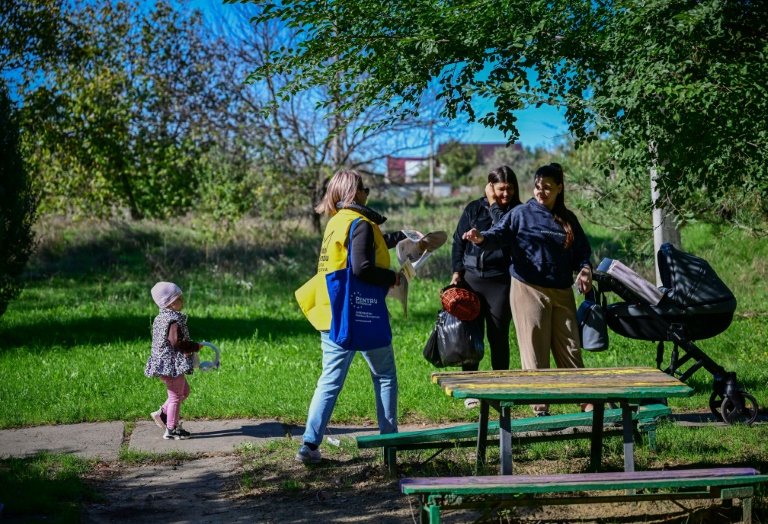 Moldova in tense vote for EU future