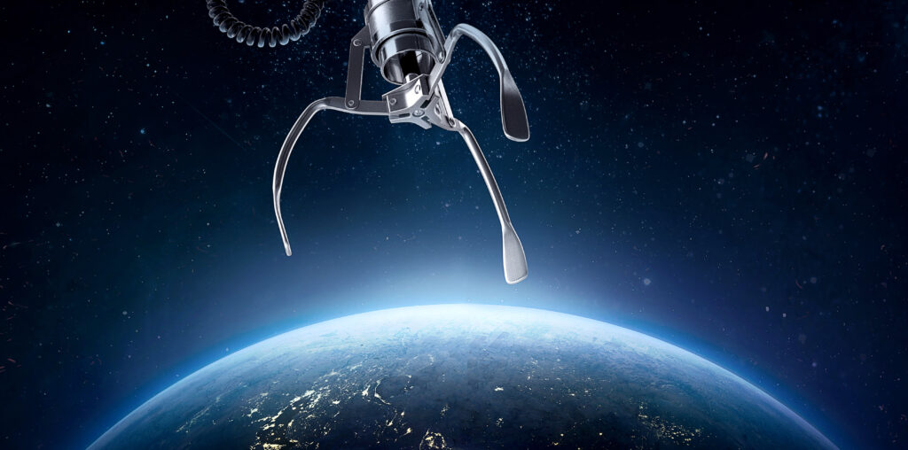 NASA: Potential Link Between Extraterrestrials, Giant Metal Claw Picking Up Earth