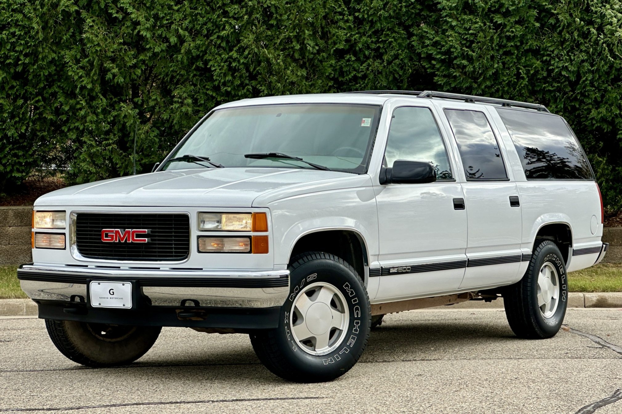 No Reserve: 1995 GMC Suburban K1500 SLT 4×4