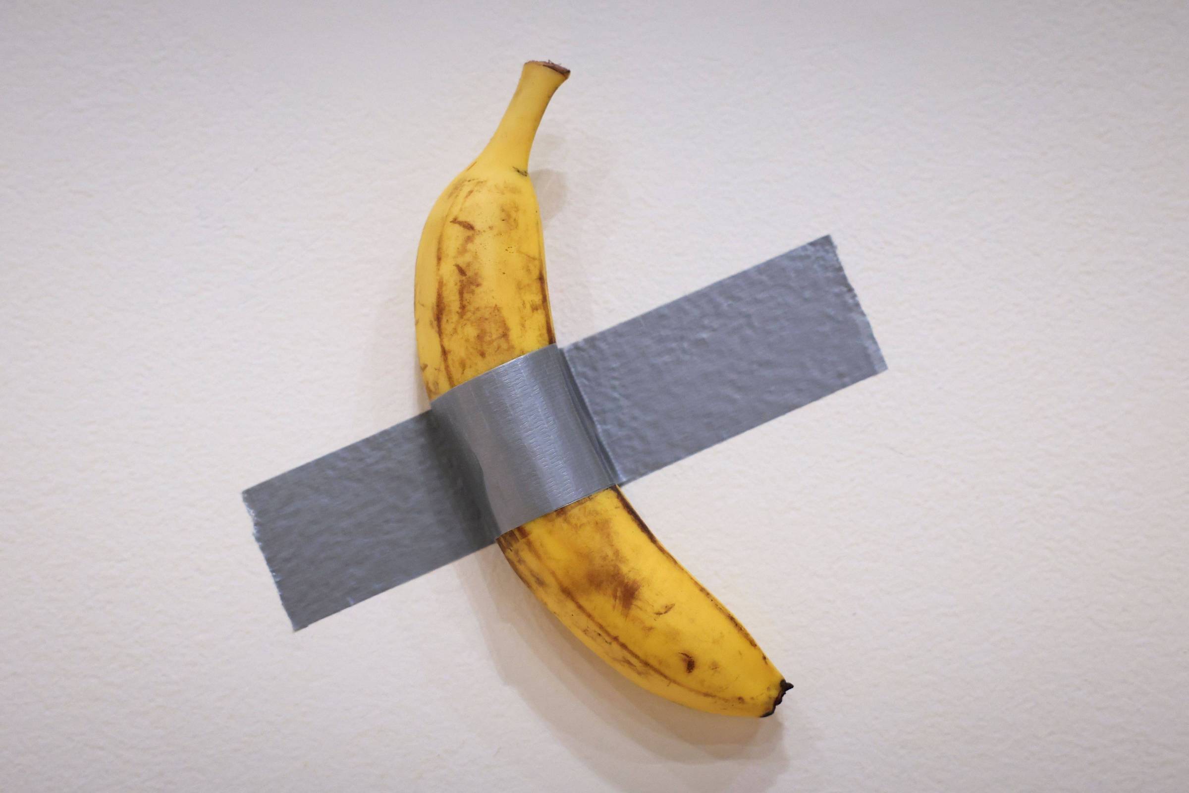 Opinião – Plástico: Uma banana de R$ 36 milhões é uma banana para o mundo da arte?