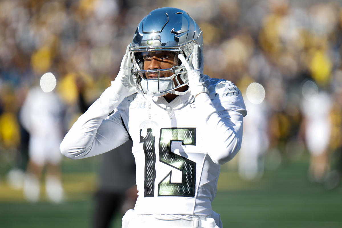 Oregon WR Tez Johnson expected to return from shoulder injury this season, per report