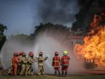 Pabrik Minyak di Bekasi Terbakar, 16 Unit Mobil Pemadam Dikerahkan