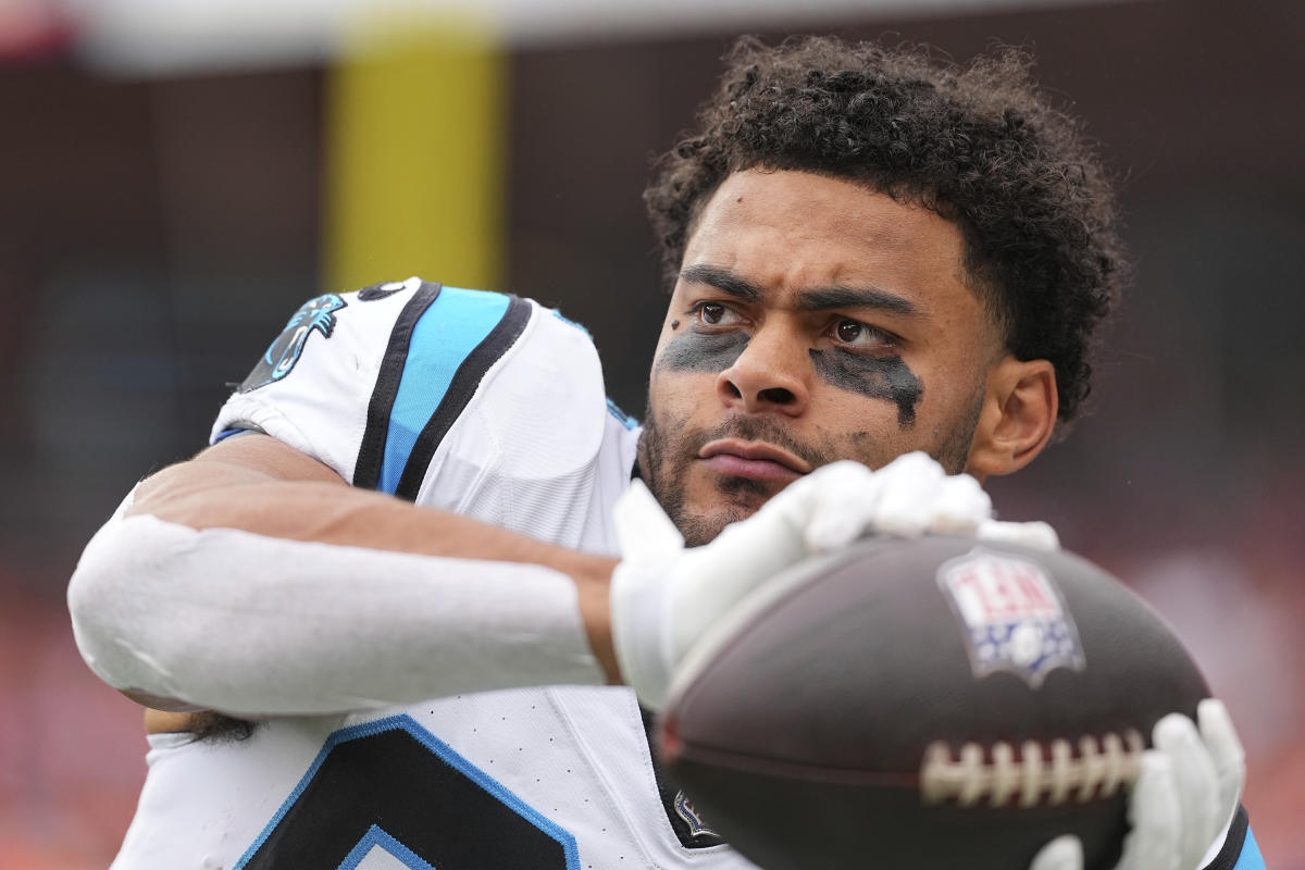 Panthers rookie TE Ja’Tavion Sanders carted off field after landing on head