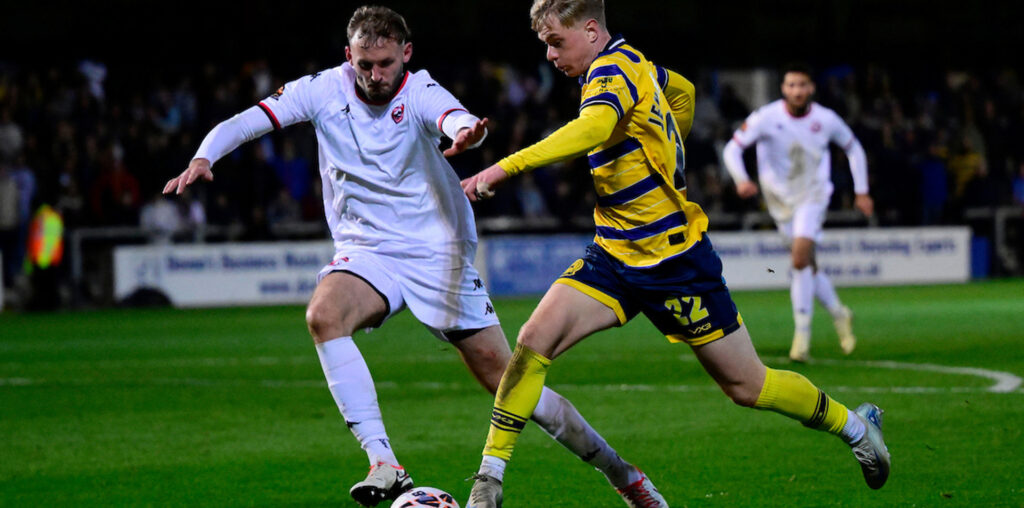 PitchSide Pass | Isuzu FA Trophy | Truro City (H) - Torquay United