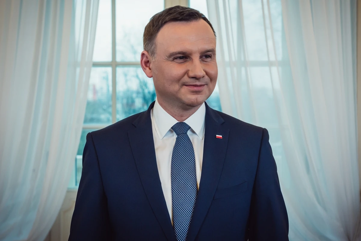 Prezydent Duda o działaniach Niemiec: Chcą związać ręce Trumpowi