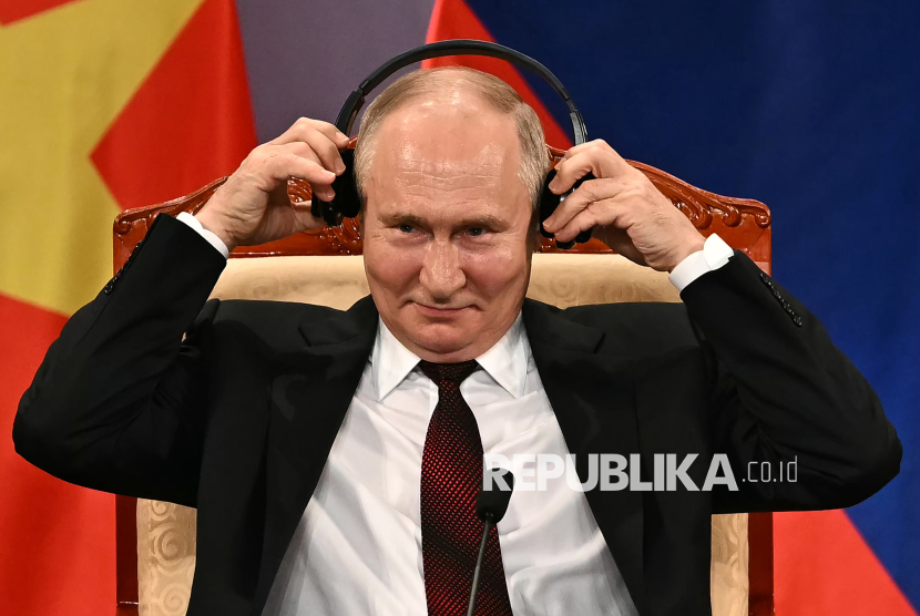 Putin Ancam akan Hantam Kiev dengan Rudal Orechnik, Misil Mematikan yang tak Bisa Dicegat |Republika Online