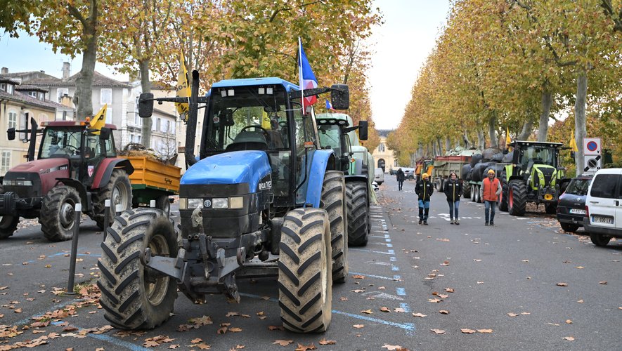 REPLAY. Colère des agriculteurs : 230 tracteurs attendus à Montauban, une usine Danone occupée par la Coordination rurale dans le Gers